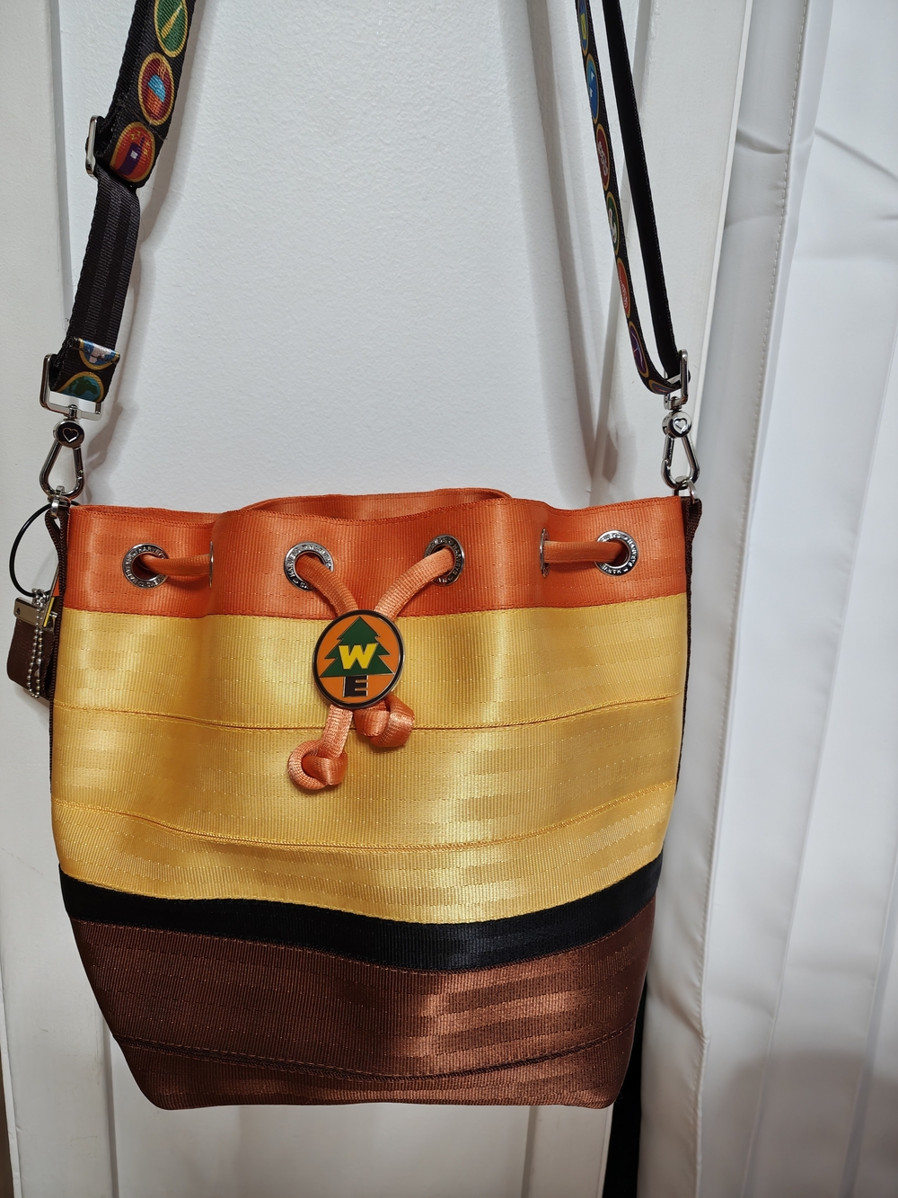 Harveys Disney Pixar Up Parkhopper Crossbody
